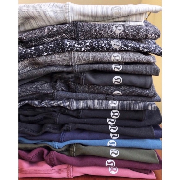 LULULEMON MYSTERY BOX ✨✨‼️🎁⁉️‼️❗️❓ - Picture 4 of 7